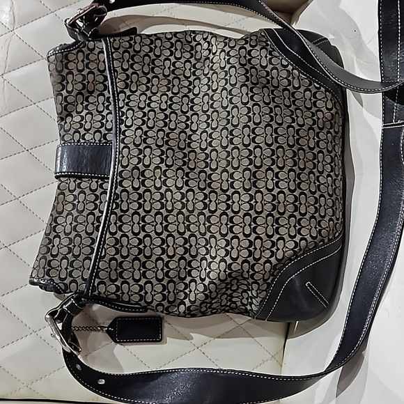 Coach Crossbody Messenger Bag - Picture 4 of 9